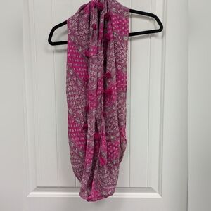 Charlie Paige Fuchsia and Gray Floral Infinity Scarf